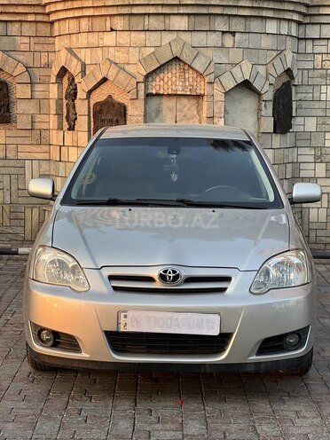 Toyota Corolla 2004, 183,400 km - 1.4 л - Bakı