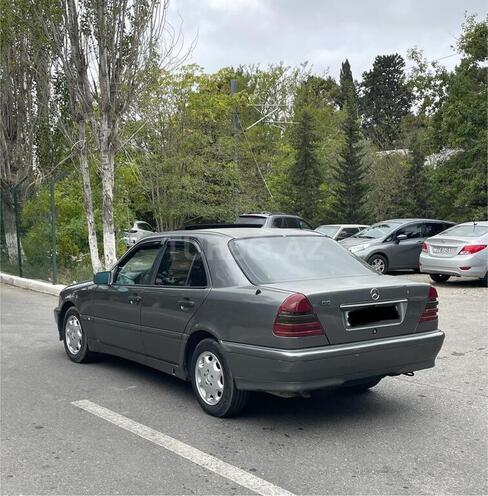 Mercedes C 180 1995, 204,500 km - 1.8 l - Bakı