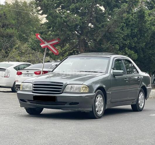Mercedes C 180 1995, 204,500 km - 1.8 l - Bakı