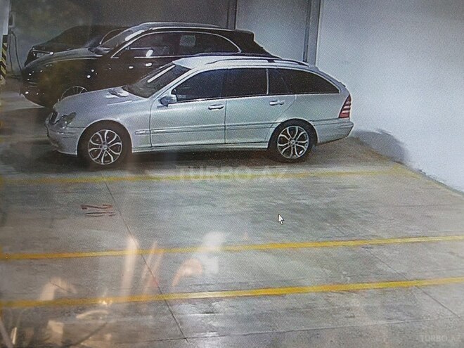Mercedes C 200 2002, 368,524 km - 2.2 l - Bakı