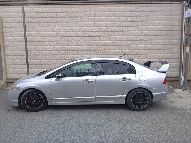 Honda Civic 2009, 250,800 km - 1.3 l - Bakı