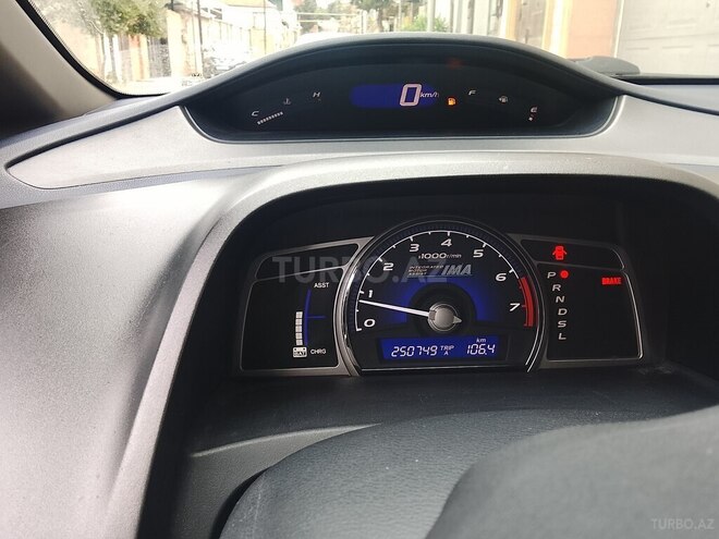 Honda Civic 2009, 250,800 km - 1.3 l - Bakı