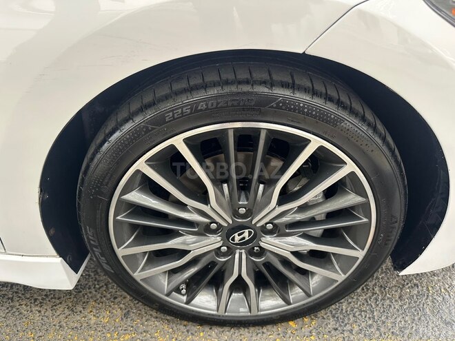 Hyundai Elantra 2017, 150,700 km - 1.6 l - Bakı