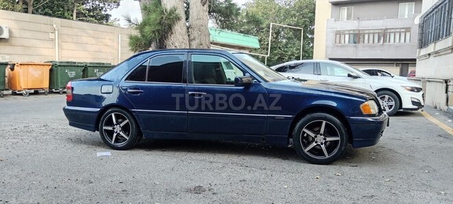 Mercedes C 180 1997, 380,000 km - 1.8 l - Bakı