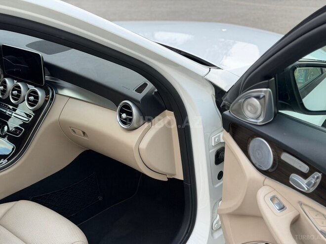 Mercedes C 300 2021, 80,000 km - 2.0 l - Bakı