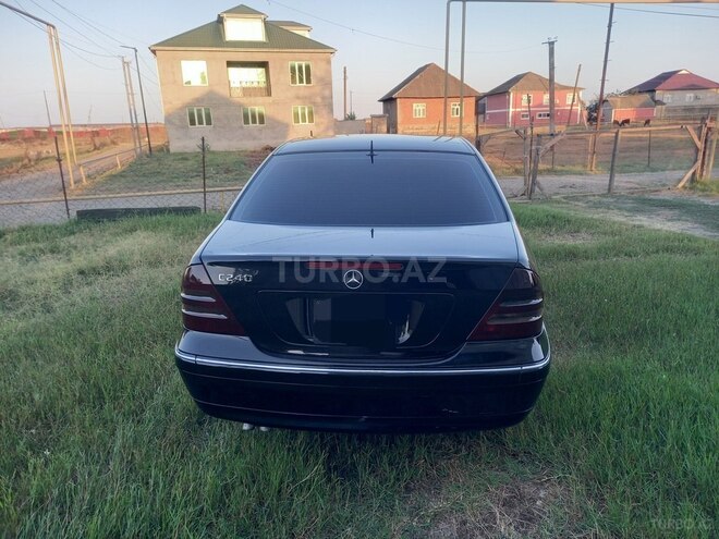Mercedes C 230 2001, 280,000 km - 1.8 l - Masallı