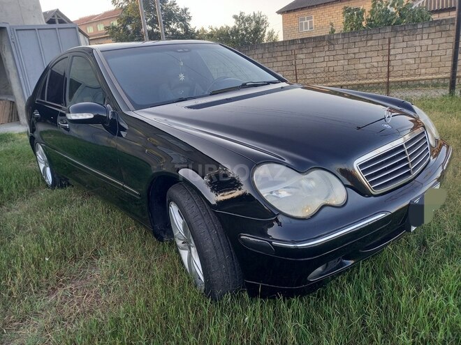 Mercedes C 230 2001, 280,000 km - 1.8 l - Masallı