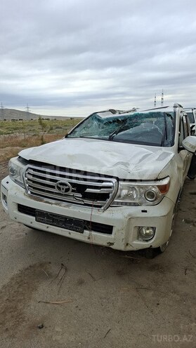 Toyota Land Cruiser 2011, 124,000 km - 4.0 л - Salyan