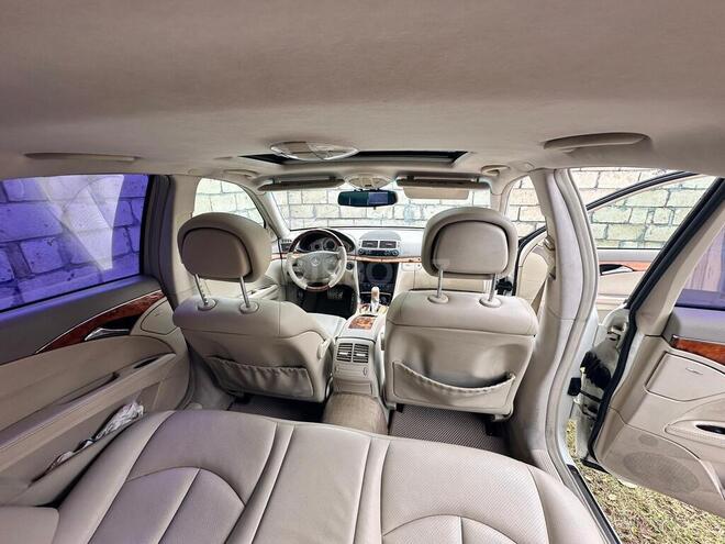 Mercedes E 350 2005, 389,421 km - 3.5 l - Zaqatala