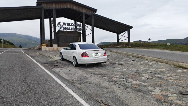 Mercedes E 350 2005, 389,421 km - 3.5 l - Zaqatala