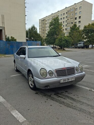 Mercedes E 220 1998, 840,000 km - 2.2 l - Gəncə