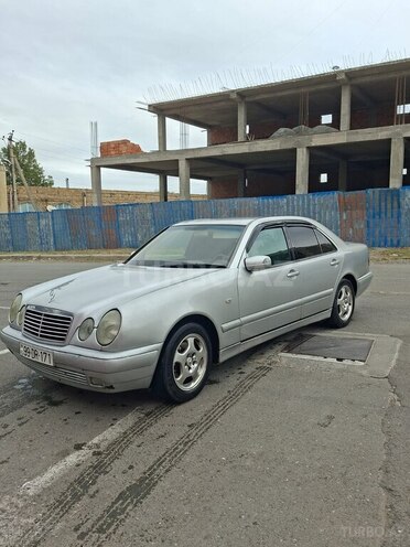 Mercedes E 220 1998, 840,000 km - 2.2 l - Gəncə