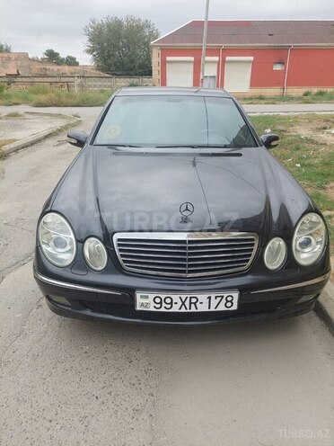 Mercedes E 240 2002, 383,000 km - 2.6 л - Şirvan