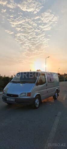 Ford Transit 1999, 325,000 km - 2.5 l - Kürdəmir