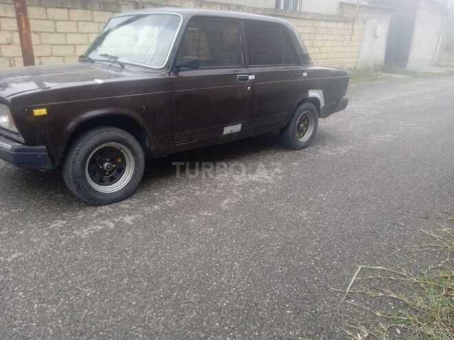 LADA (VAZ) 2107 2009, 215,465 km - 1.6 л - Quba