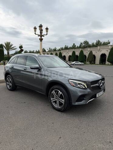 Mercedes GLC 300 4MATIC 2018, 182,000 km - 2.0 l - Gəncə