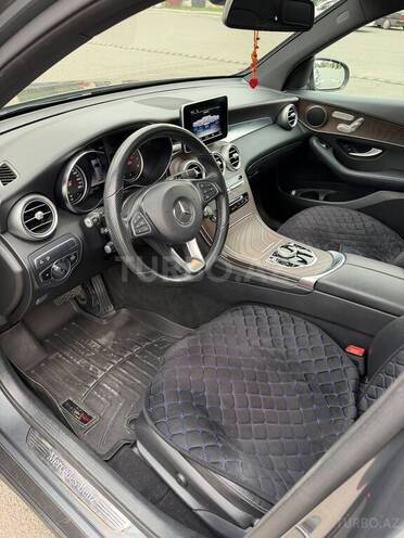 Mercedes GLC 300 4MATIC 2018, 182,000 km - 2.0 l - Gəncə