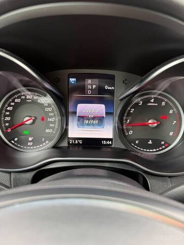Mercedes GLC 300 4MATIC 2018, 182,000 km - 2.0 l - Gəncə