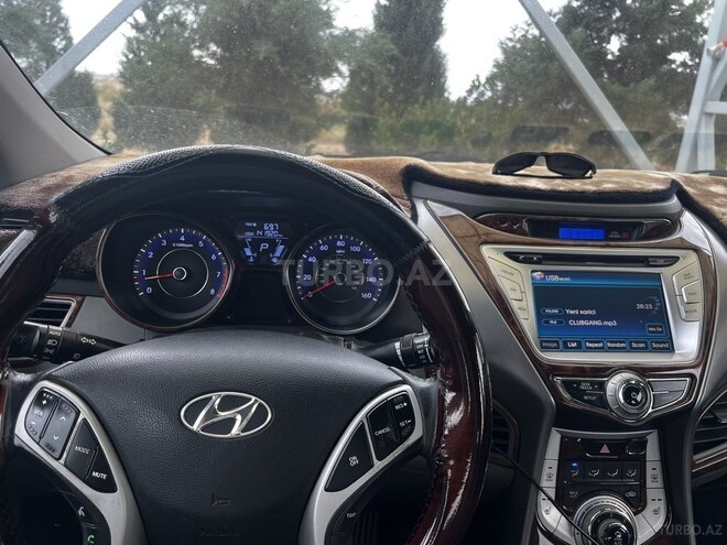 Hyundai Elantra 2011, 228,527 km - 1.8 l - Bakı