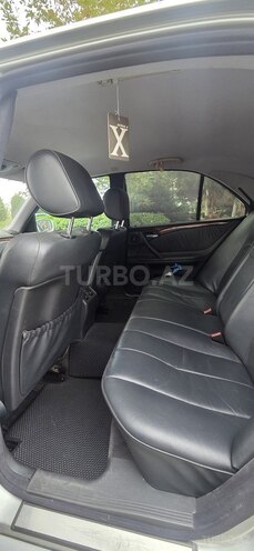 Mercedes E 270 2001, 280,825 km - 2.7 l - Bərdə