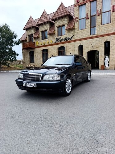 Mercedes C 200 1998, 294,600 km - 2.0 l - Yevlax