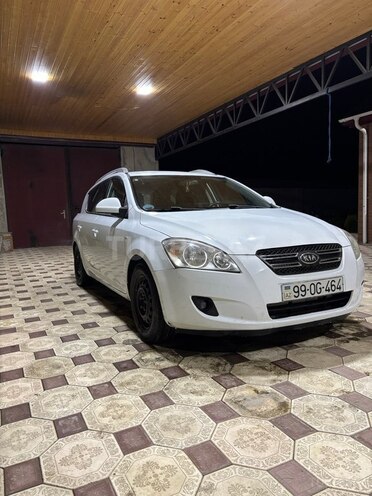Kia Ceed 2008, 256,000 km - 1.6 l - Qusar