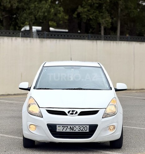 Hyundai i20 2011, 214,441 km - 1.4 л - Sumqayıt