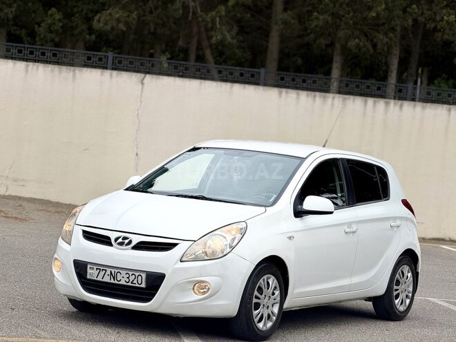 Hyundai i20 2011, 214,441 km - 1.4 л - Sumqayıt