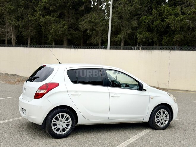 Hyundai i20 2011, 214,441 km - 1.4 л - Sumqayıt