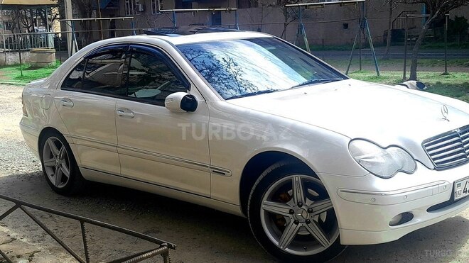 Mercedes C 180 2000, 328,154 km - 2.0 l - Lənkəran