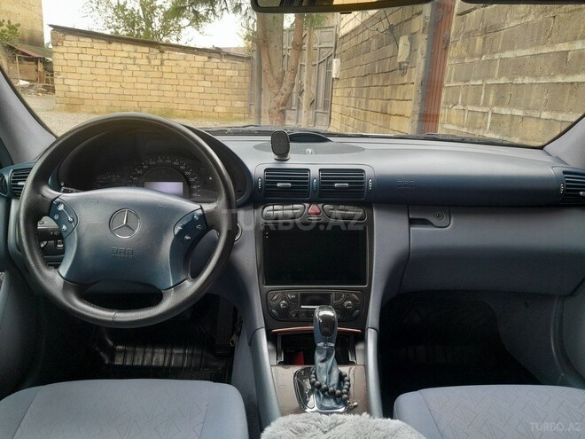 Mercedes C 180 2000, 328,154 km - 2.0 l - Lənkəran