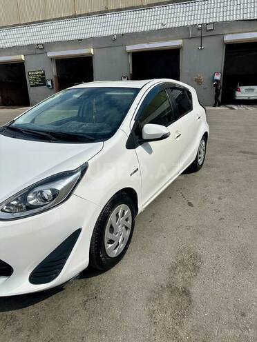 Toyota Aqua 2018, 158,000 km - 1.5 l - Bakı