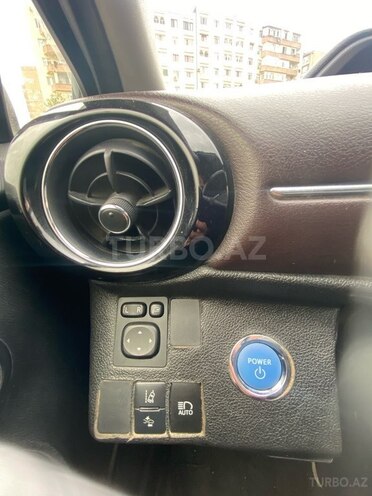 Toyota Aqua 2017, 264,000 km - 1.5 l - Bakı