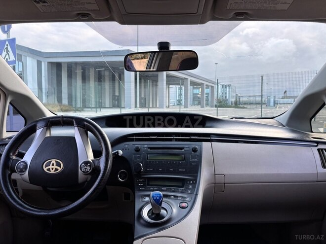 Toyota Prius 2010, 300,000 km - 1.8 l - Xudat