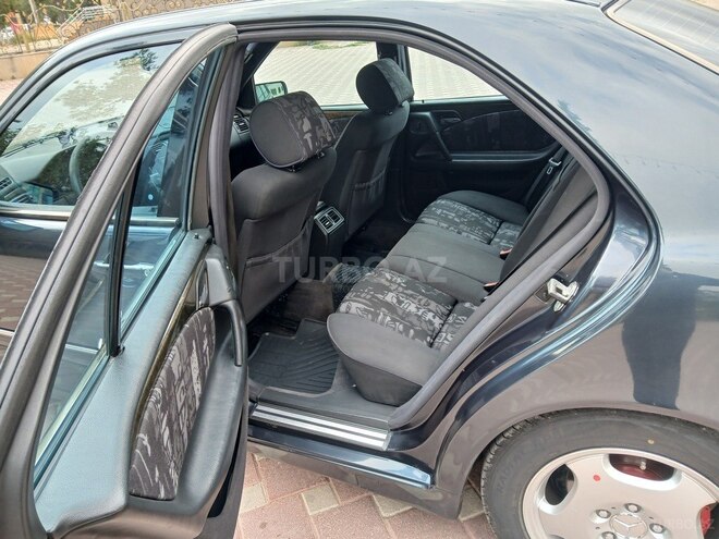 Mercedes E 230 1997, 488,395 km - 2.3 л - Şirvan