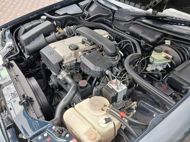 Mercedes E 230 1997, 488,395 km - 2.3 л - Şirvan