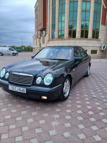 Mercedes E 230 1997, 488,395 km - 2.3 л - Şirvan