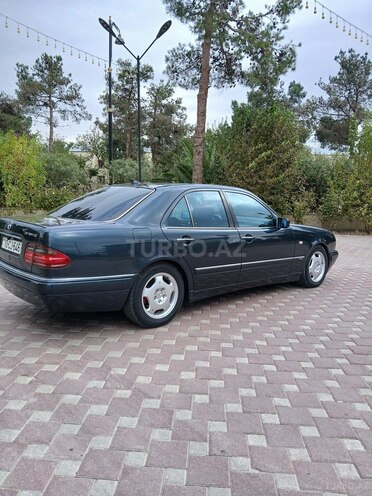 Mercedes E 230 1997, 488,395 km - 2.3 л - Şirvan