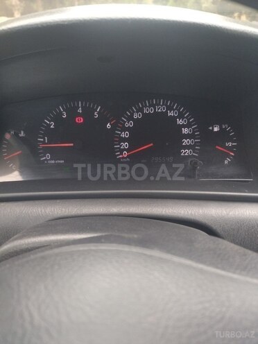 Toyota Corolla 2005, 295,549 km - 1.4 л - Bakı