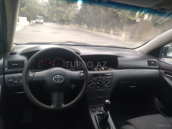 Toyota Corolla 2005, 295,549 km - 1.4 л - Bakı