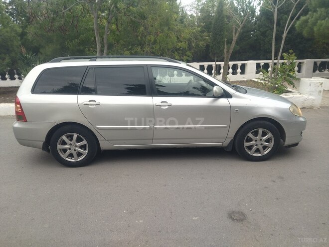 Toyota Corolla 2005, 295,549 km - 1.4 л - Bakı