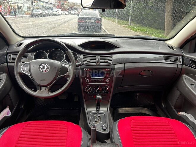 DongFeng  2016, 95,600 km - 1.6 l - Bakı