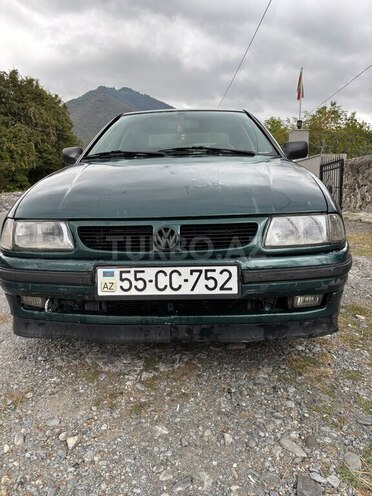 Volkswagen Polo 1995, 250,000 km - 1.6 л - Şəki