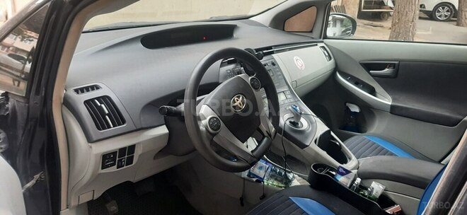Toyota Prius 2011, 550,396 km - 1.8 l - Bakı