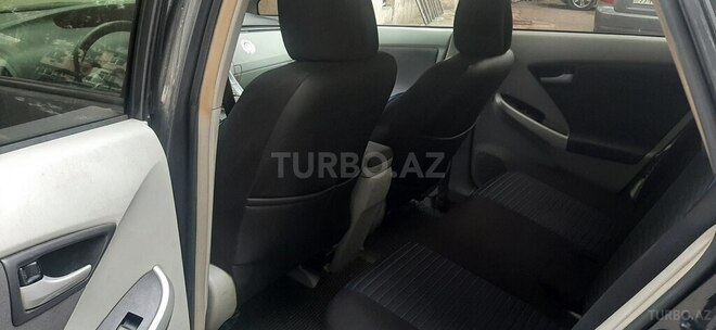 Toyota Prius 2011, 550,396 km - 1.8 l - Bakı