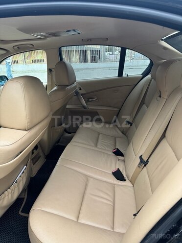 BMW 525 2004, 258,000 km - 3.0 л - Bakı