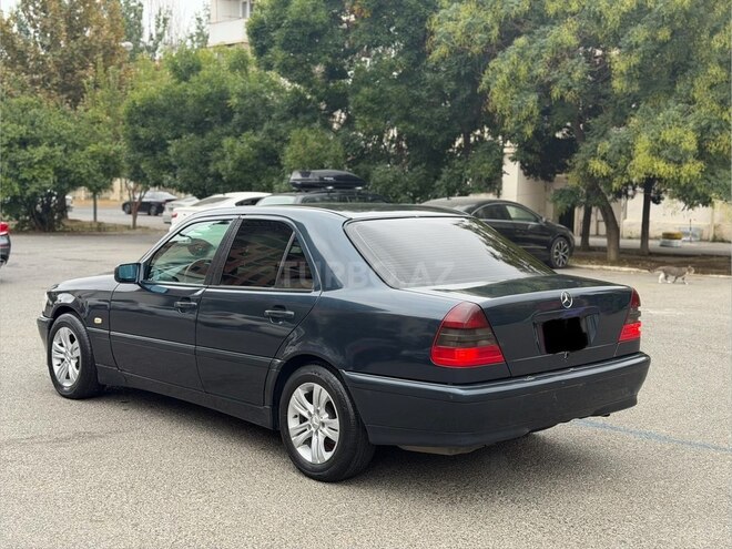 Mercedes C 200 2000, 410,000 km - 2.0 l - Bakı