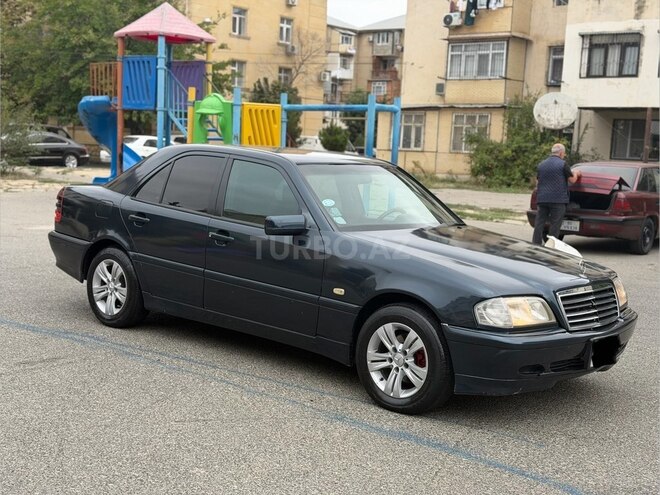 Mercedes C 200 2000, 410,000 km - 2.0 l - Bakı