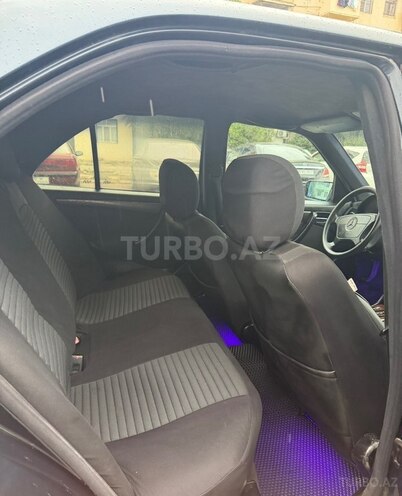 Mercedes C 200 2000, 410,000 km - 2.0 l - Bakı