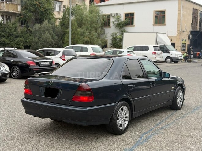 Mercedes C 200 2000, 410,000 km - 2.0 l - Bakı